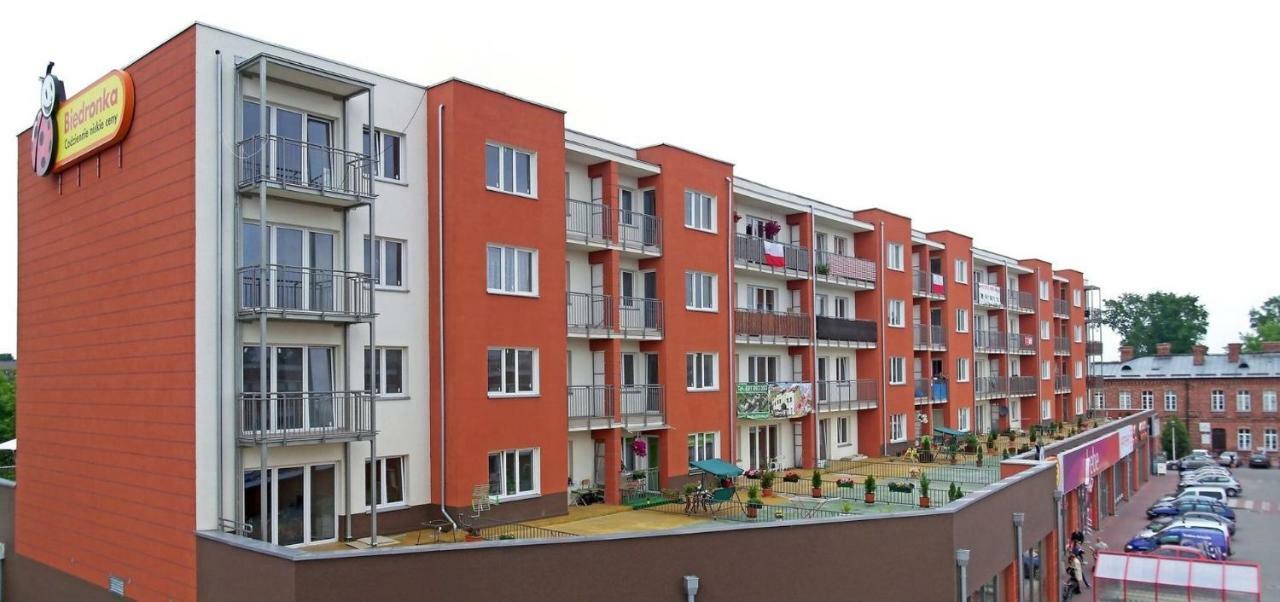 2-Room Apartment Nowy Dwór Mazowiecki エクステリア 写真